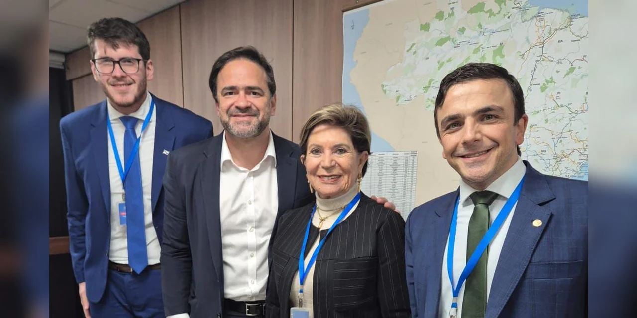 Aliel e Elizabeth avançam no projeto de devolução de terrenos ferroviários inativos ao município