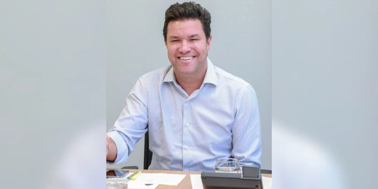 Guto Silva atinge 14% em pesquisa da CNN e consolida crescimento na corrida ao Governo do Paraná