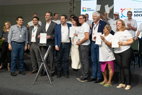 whatsapp-image-2025-11-28-at-185915-3