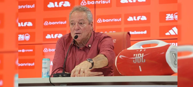 VÍDEO: Novo técnico do Internacional faz comentário homofóbico e gera polêmica