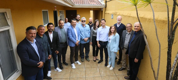 “Iniciativas como esta fortalecem nossa cidade e acolhem quem mais precisa”, diz Eduardo Pimentel ao celebrar 25 anos da Casa Ideal