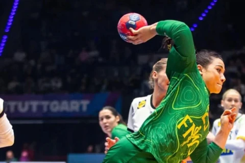 Brasil vence Suécia e avança invicto no Mundial de Handebol
