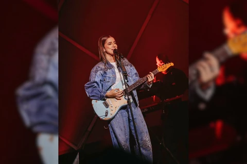 Giana Althaus faz show em São Paulo com participação de Gustavo Mioto