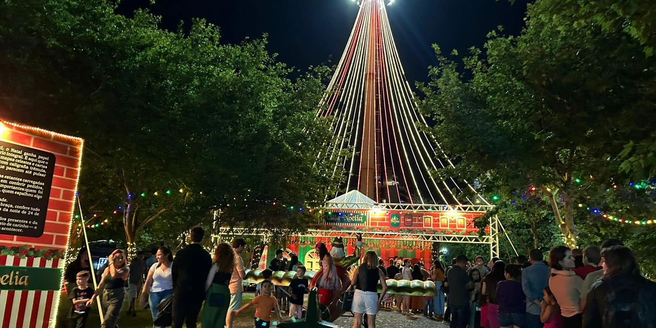 Villa Noélia: confira fotos da decoração natalina do Parque Ambiental de PG