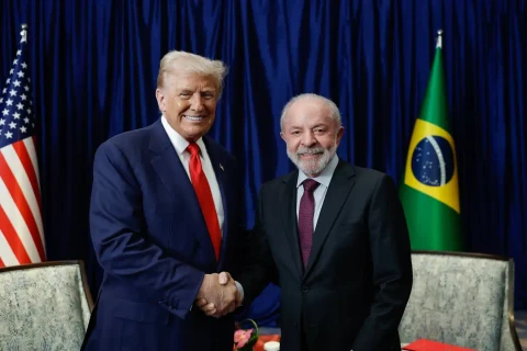 “Muita coisa boa resultará desta parceria", afirma Trump após telefonema com Lula