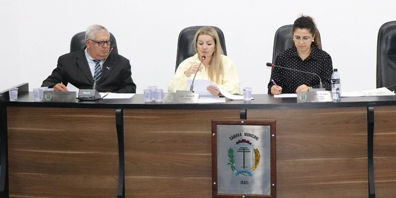 Pela primeira vez na história, a Câmara de Irati foi presidida por uma mulher