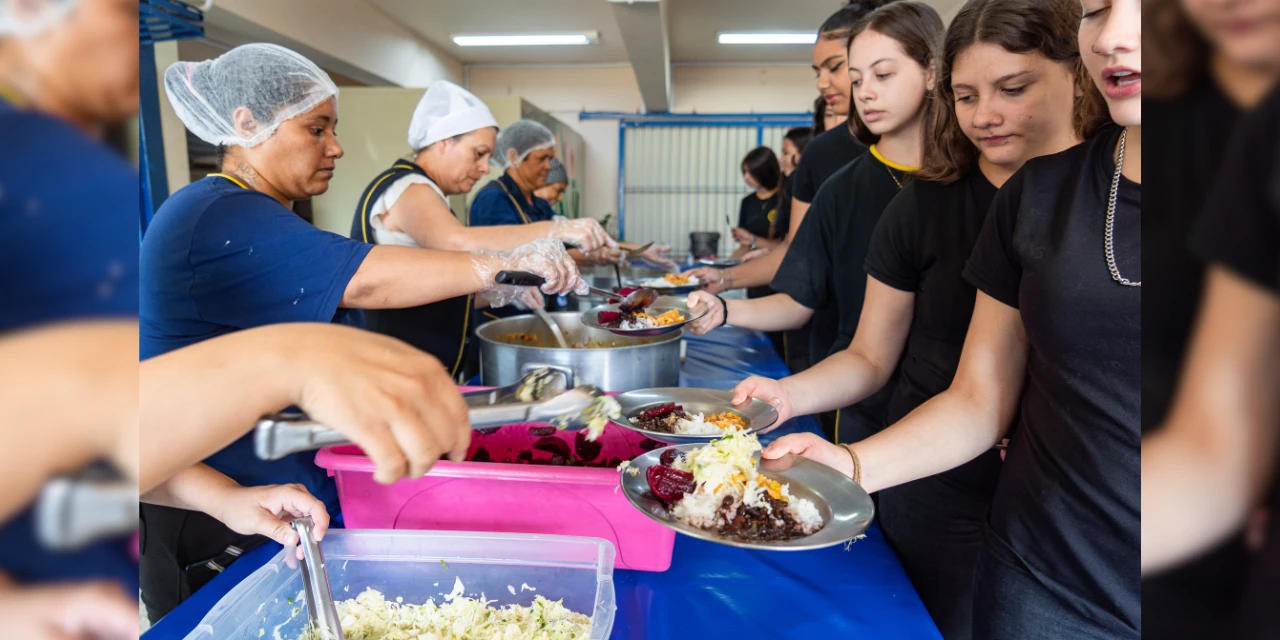 Terceirização da merenda escolar: disputa de lances ocorre nesta sexta-feira