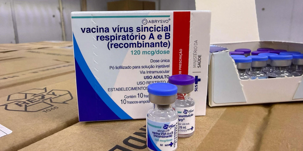 Região recebe mais de 3,3 mil doses de vacina contra vírus sincicial respiratório para gestantes