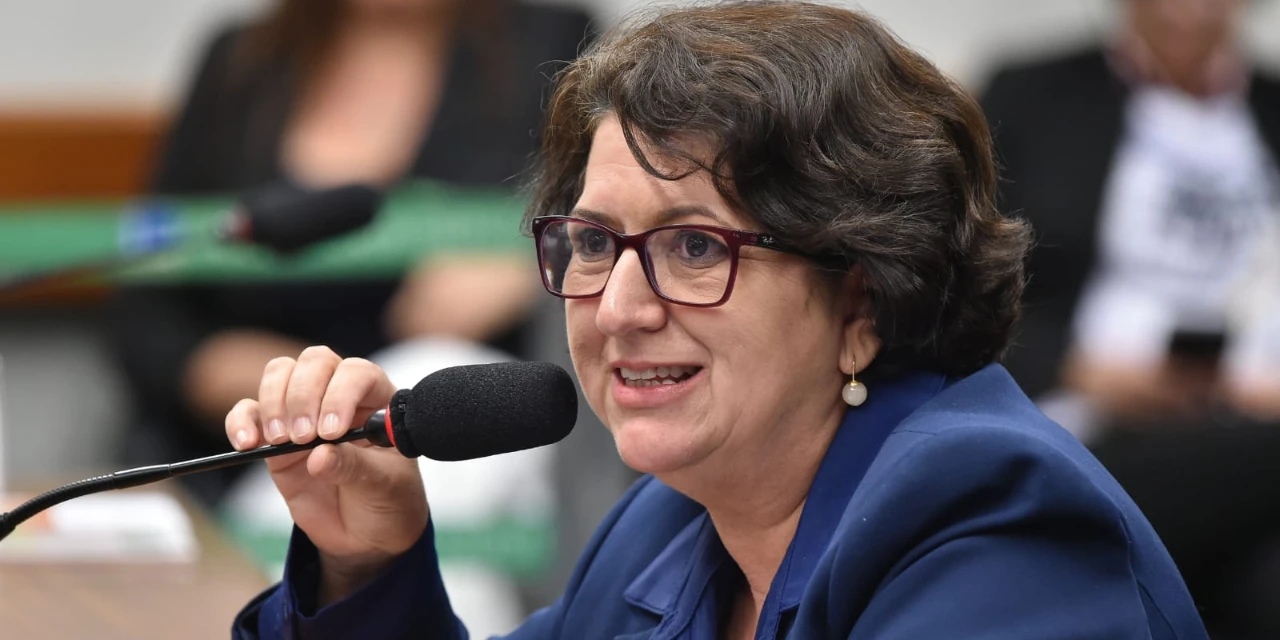 "Que seja apenas o começo”, diz Lenir de Assis após PF cumprir mandados na sede da Lava Jato