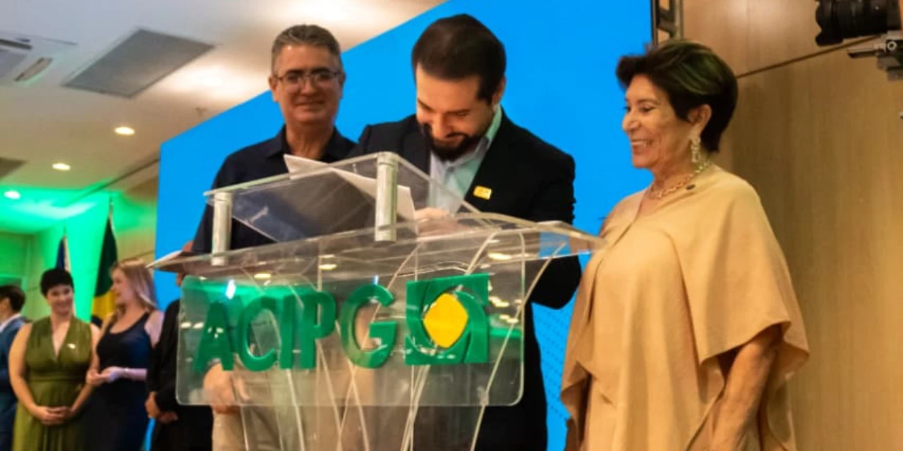 Conselho Jovem completa 40 anos e oficializa Dia do Jovem Empresário no município