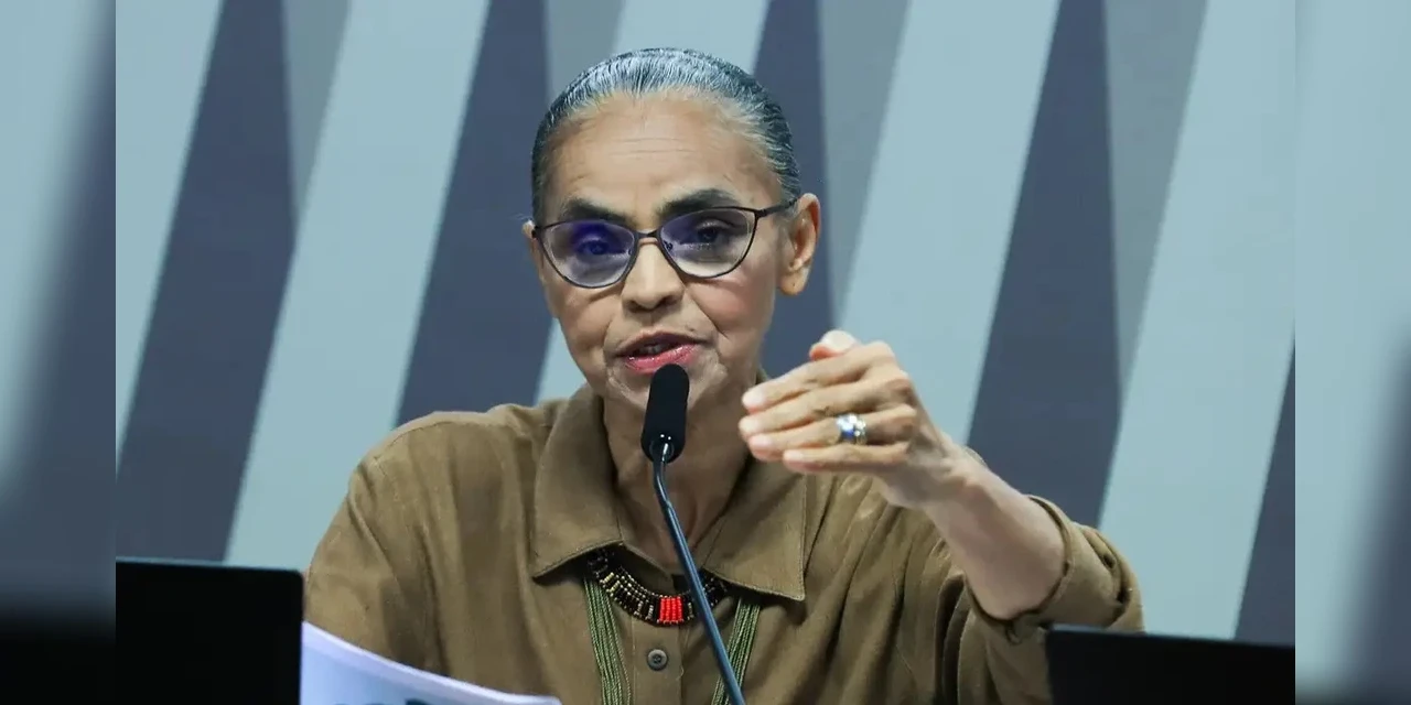 Marina Silva, ministra do meio ambiente, é hospitalizada e descobre fratura