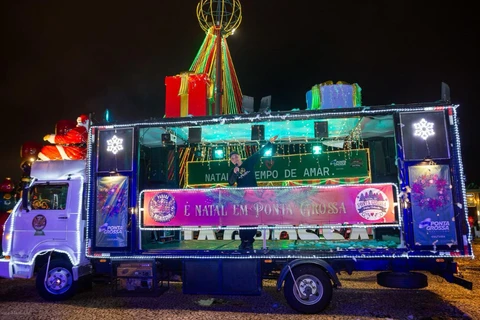 Parada Natalíssima começa nesta quinta-feira com itinerário ampliado