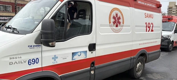 Criança de 5 anos morre após ser atropelada por trator em Castro