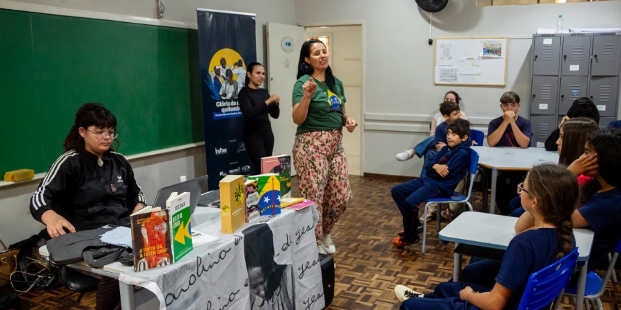 Projeto "A Glória do Meu Quilombo" leva educação antirracista para escolas dos Campos Gerais