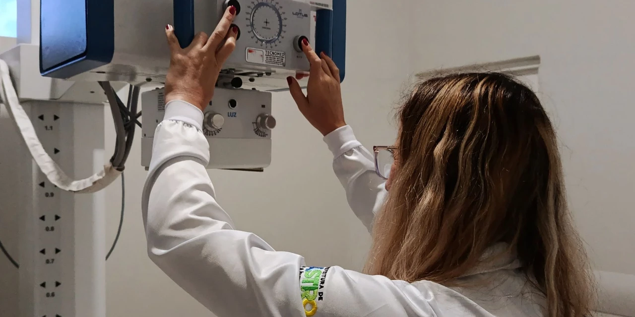 Prefeitura de Castro autoriza exames de Raio-X 24 horas em UPA