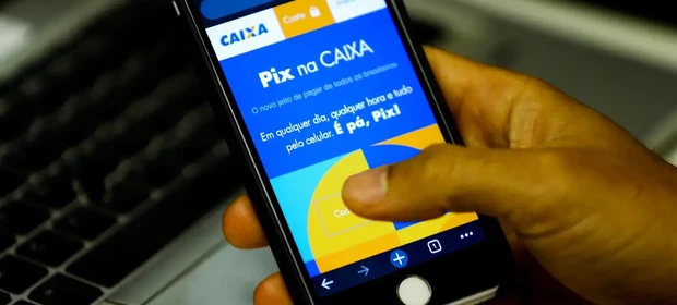 Pix bate recorde e supera 313 milhões de transações em um dia