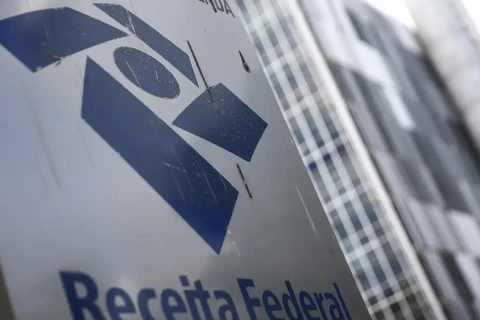 Receita alerta para falsas cobranças com nome e CPF do contribuinte
