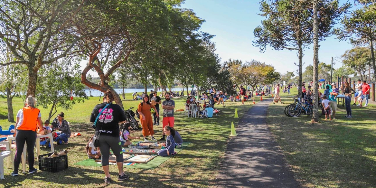 Sol predomina e calor ganha força no Paraná neste domingo