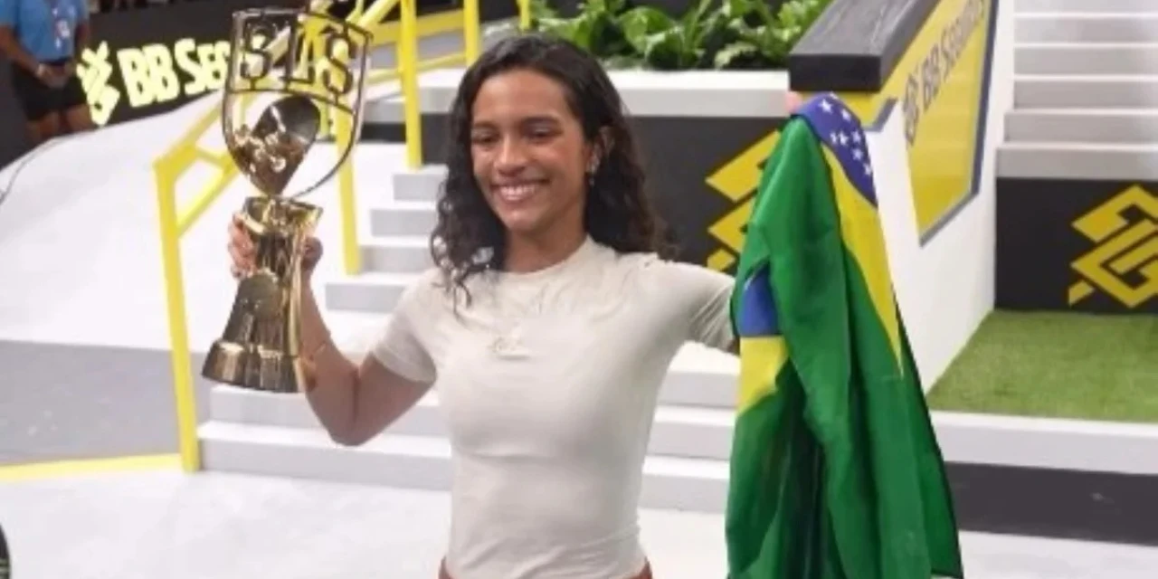 Rayssa Leal conquista o tetracampeonato do SLS Super Crown em São Paulo