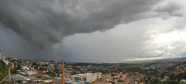 Após calorão, novo ciclone deve trazer chuvas fortes para o Paraná a partir de segunda (08)