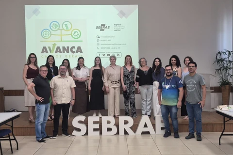 Cartilha explica como empresários da região podem oferecer produtos e serviços para o Poder Público