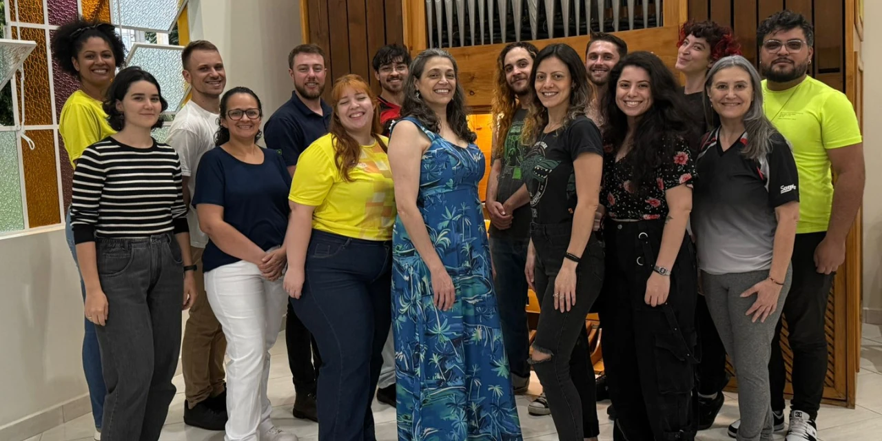 Coro Cidade de Ponta Grossa celebra Natal com apresentação inédita em órgão de tubos restaurado