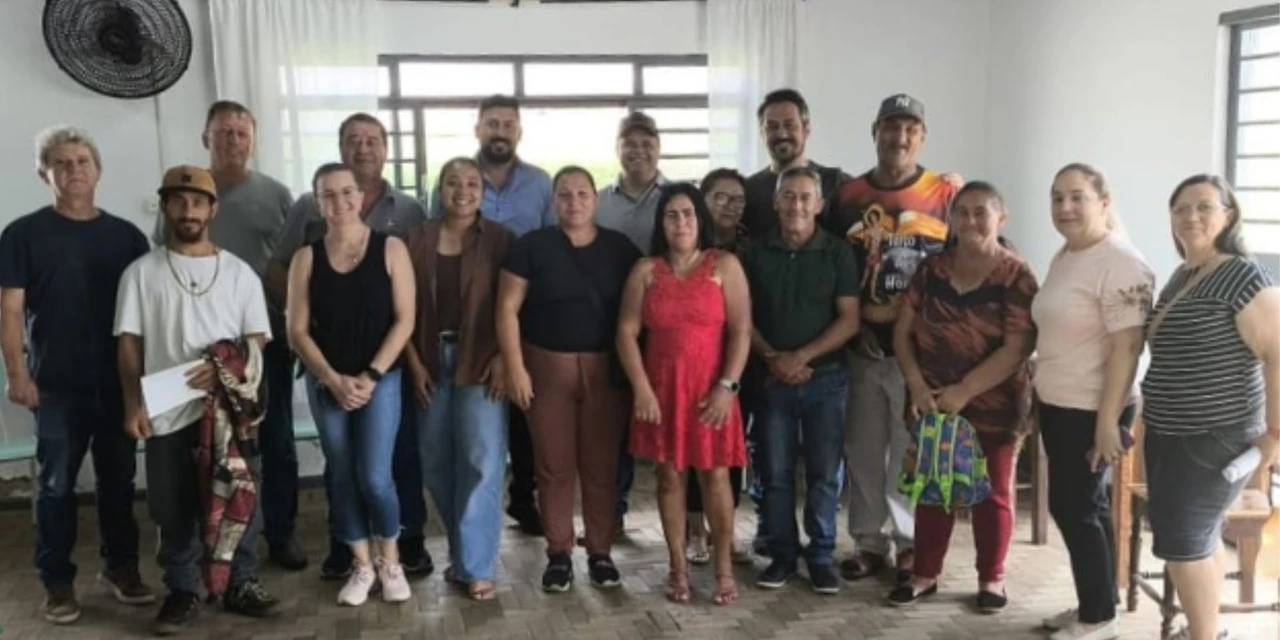 Prefeitura de Tibagi discute com a população o asfaltamento de estradas rurais; investimento está previsto em R$ 8 milhões