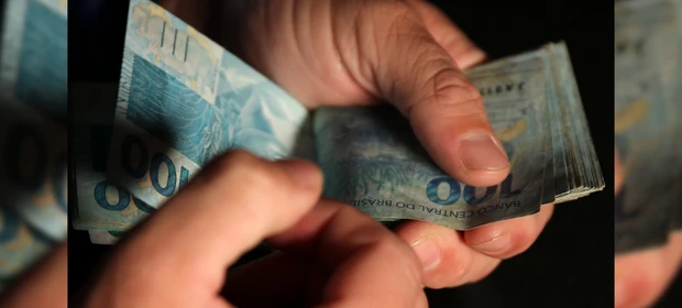 Salário mínimo será de R$ 1.621 em 2026, confirma Governo Federal