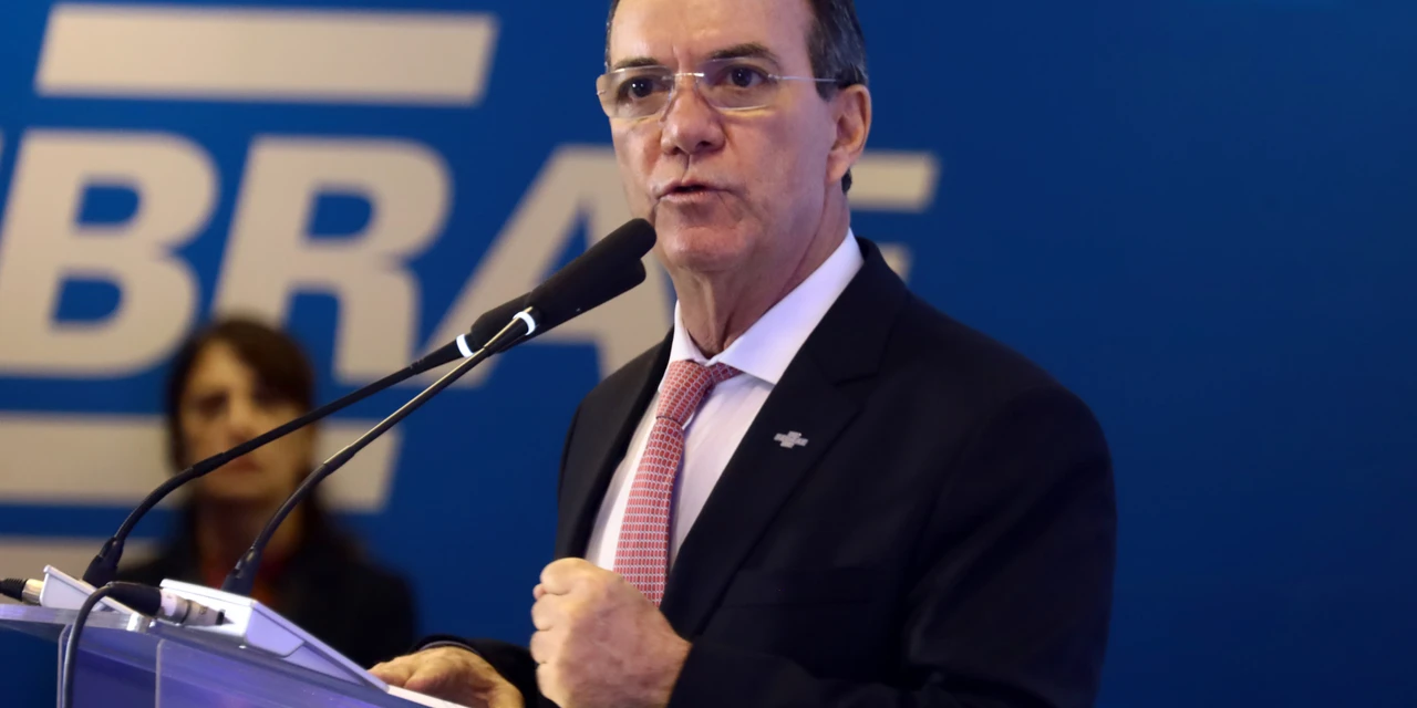 "O empreendedorismo é porta para inclusão, geração de empregos e renda", enfatiza Décio Lima sobre registro recorde de pequenos negócios em 2025