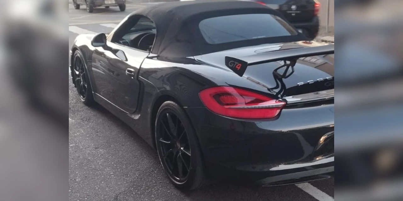 PM de Ponta Grossa persegue motorista suspeito de racha no Centro