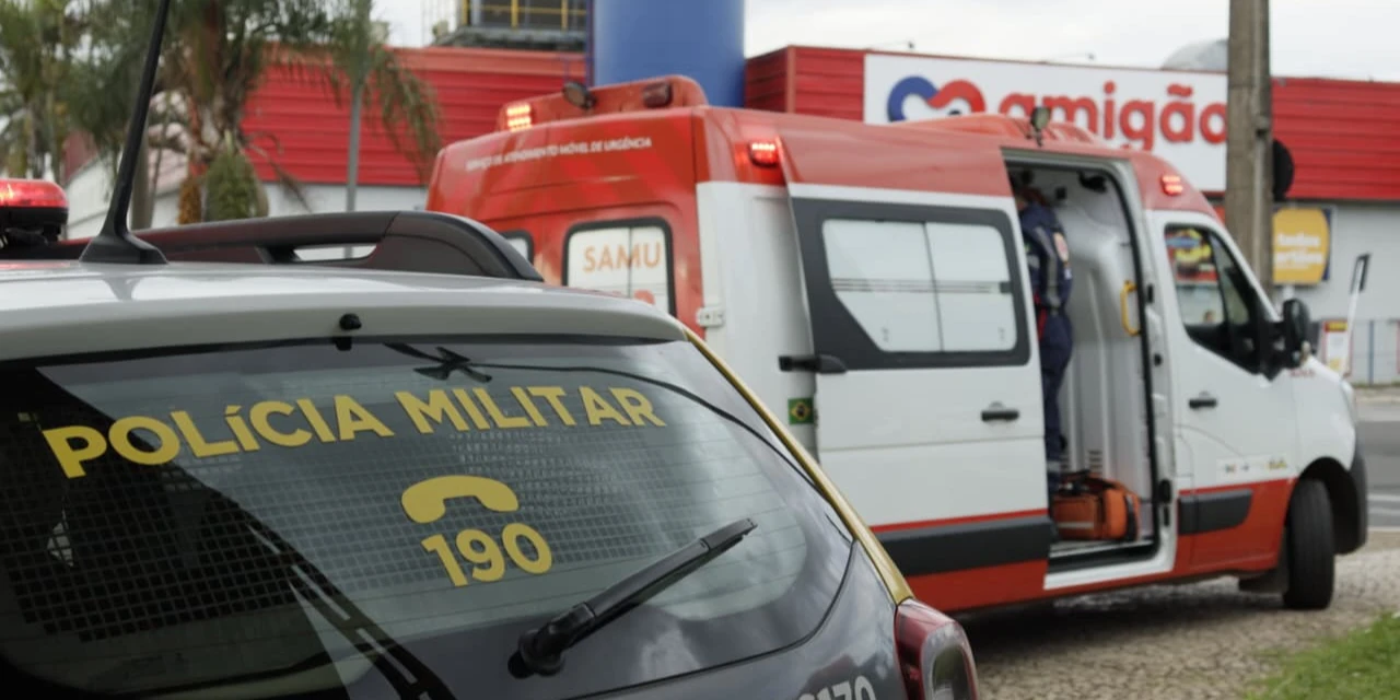 Homem é esfaqueado no centro de Ponta Grossa