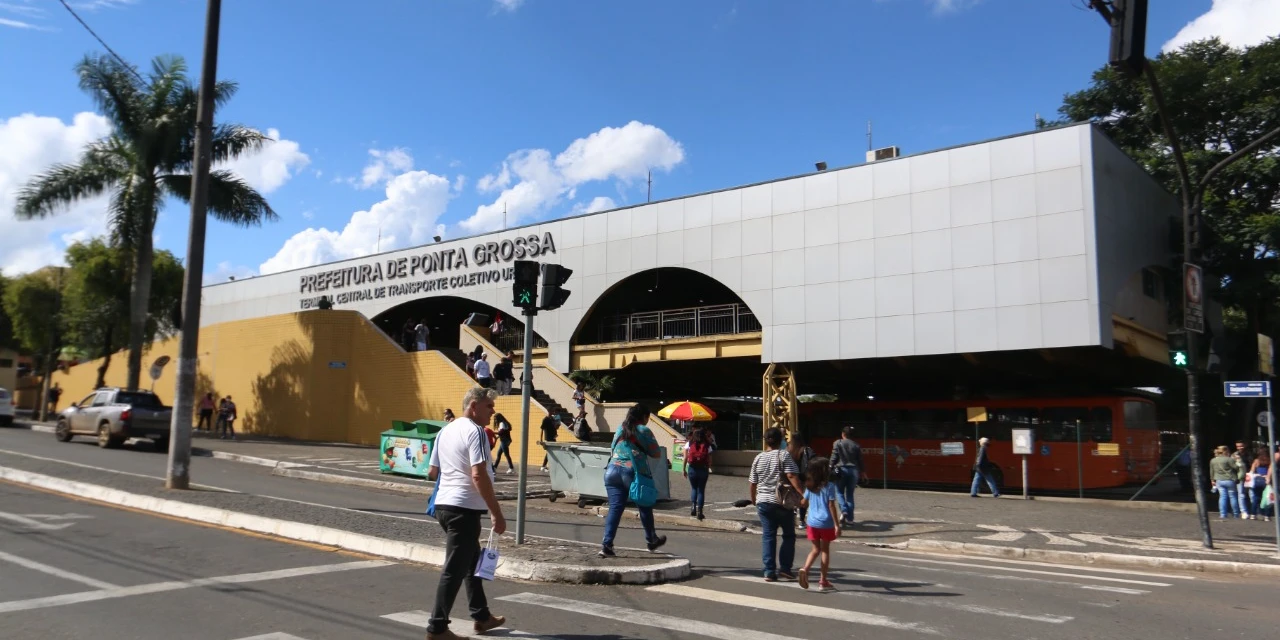 Novas rotas e horários: Transporte coletivo de Ponta Grossa tem mudanças para 2026