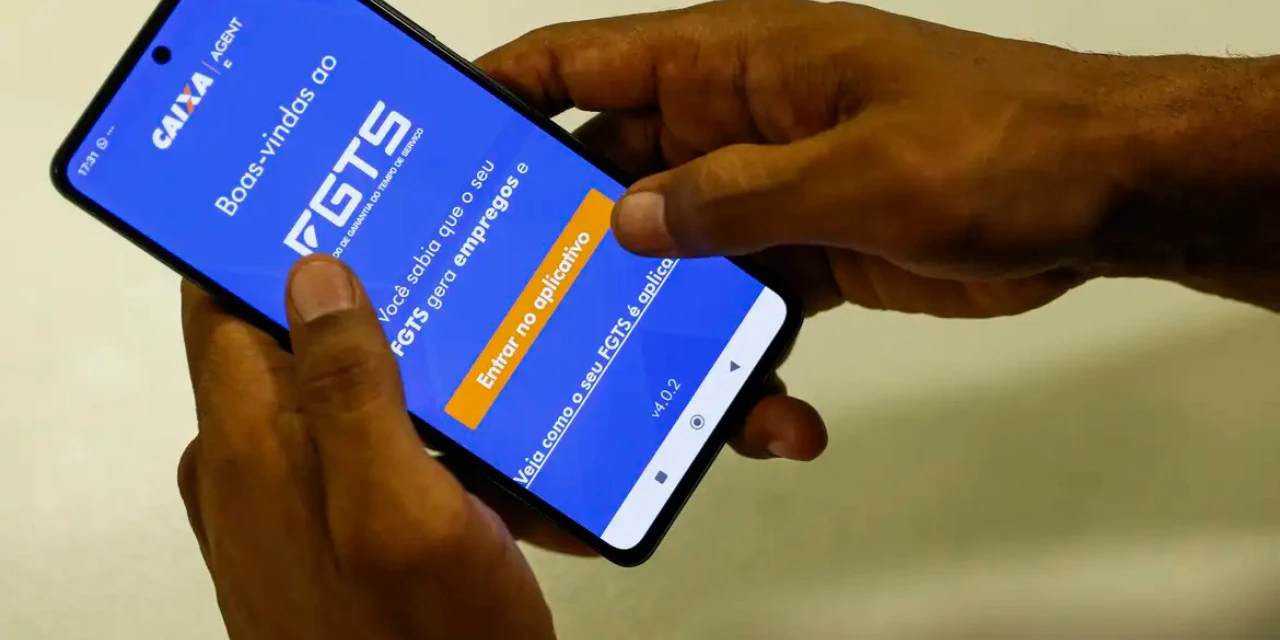 Caixa começa a liberar FGTS retido para mais de 14 milhões de trabalhadores nesta segunda-feira