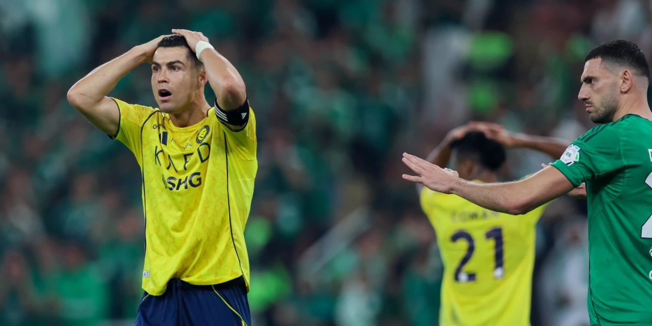 Cristiano Ronaldo fica em branco e Al-Nassr sofre primeira derrota no Campeonato Saudita