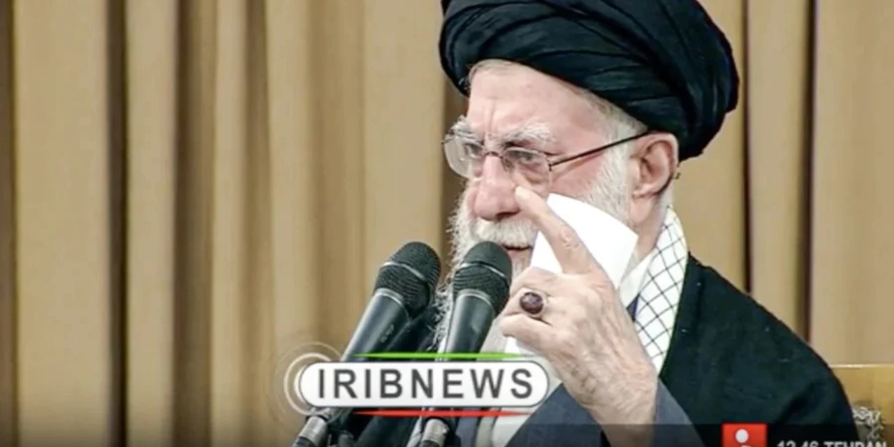 Khamenei diz que Irã não vai recuar diante de protestos que já duram 13 dias