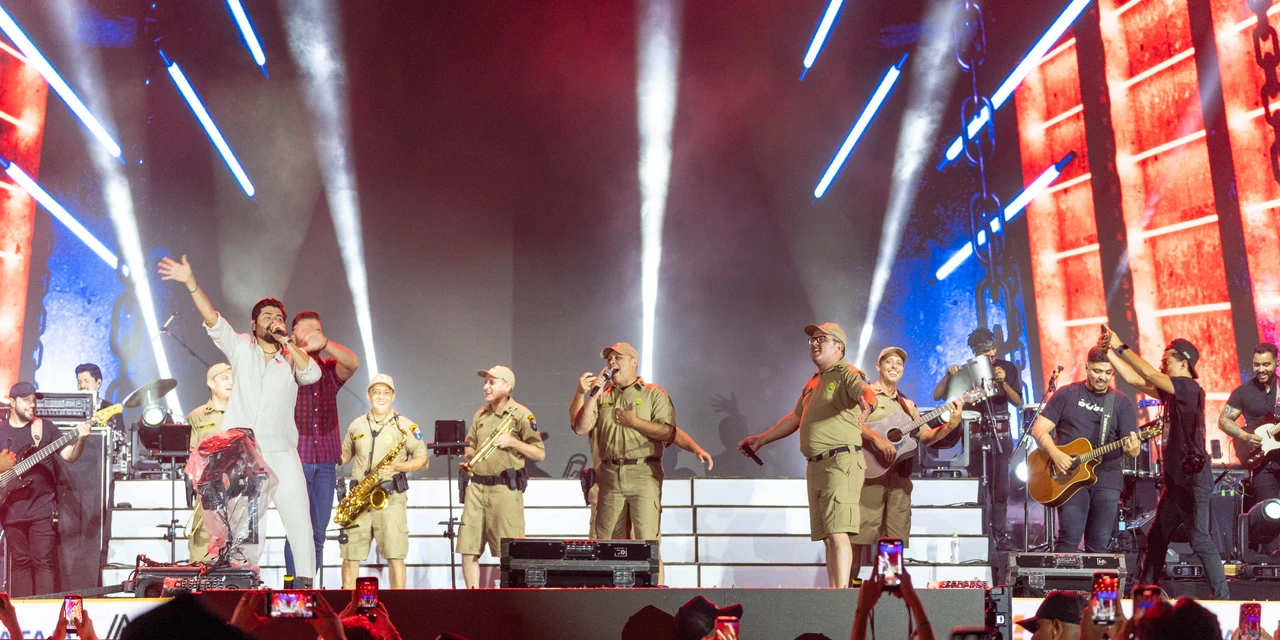 Zé Neto e Cristiano tocam “Seu Polícia” com a Banda da PM no Verão Maior Paraná