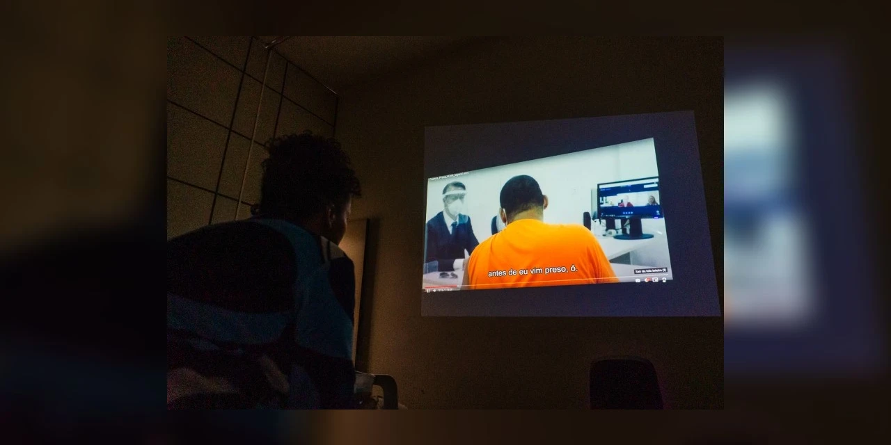 Presídio no Paraná receberá Smart TVs 4K para sessões de cinema