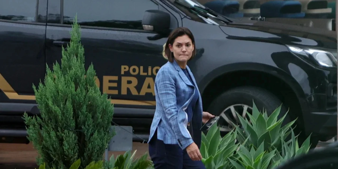 Michelle Bolsonaro procura Gilmar Mendes para tentar prisão domiciliar humanitária a Jair Bolsonaro