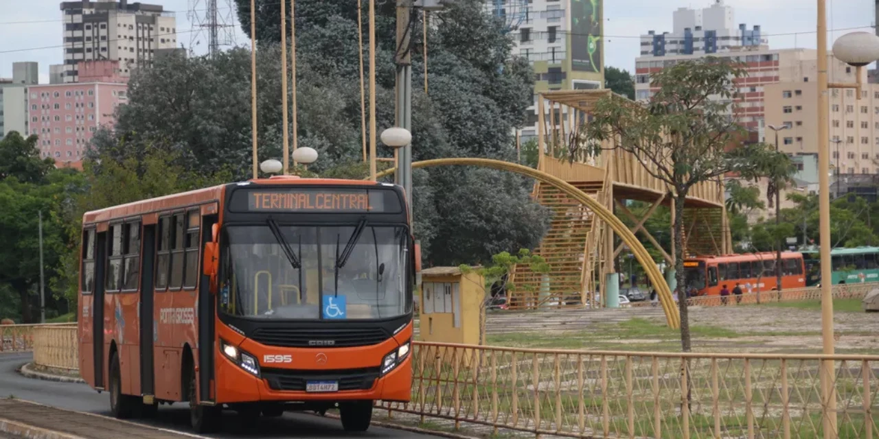 Nova assembleia reacende conflito entre trabalhadores e Sintropas em Ponta Grossa