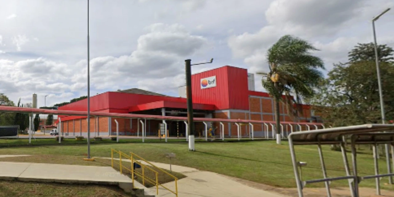 'Aguarda apresentação de propostas': empresa se posiciona sobre protestos de funcionários na região