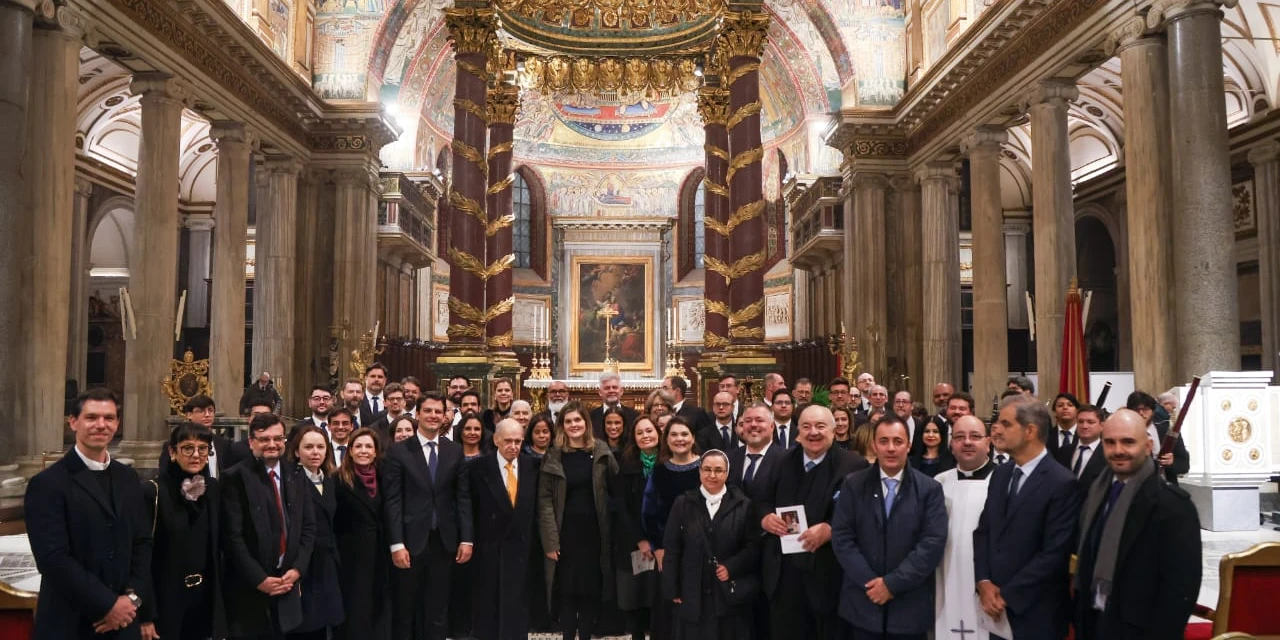 Greca destaca importância da apresentação da Camerata Antiqua de Curitiba em Roma; "Momento histórico"