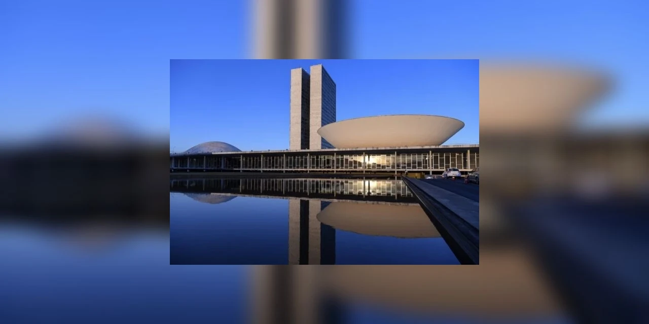 Câmara dos Deputados lança concurso público; salário inicial é de R$ 21 mil
