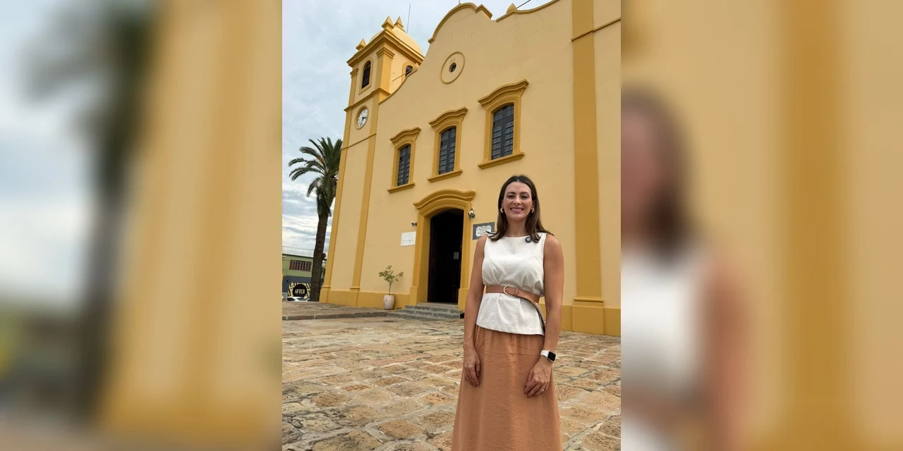 Mabel Canto visita Palmeira e reforça recursos destinados ao município