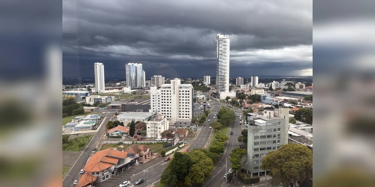 Chuva chega a PG e região com alerta de ventos de até 100 km/h e granizo