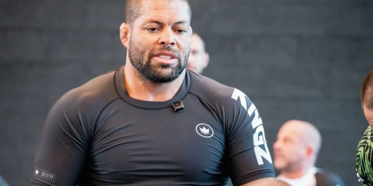 Lenda do jiu-jitsu, André Galvão é acusado de assédio sexual por ex-aluna