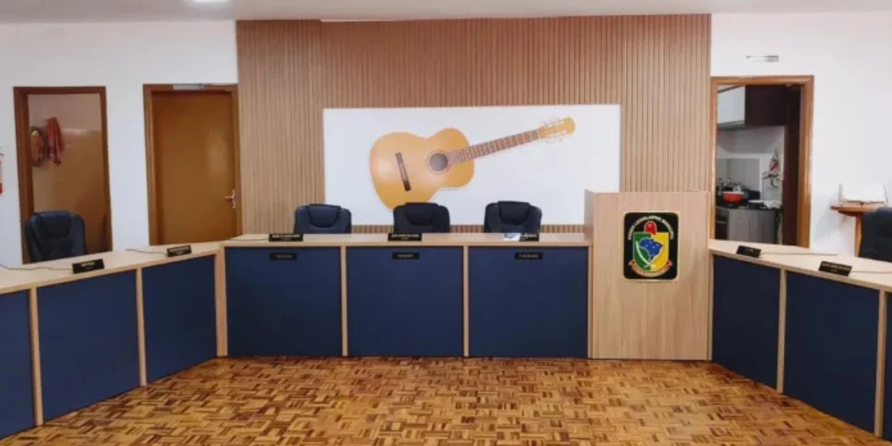 Município tem sete dos nove vereadores cassados por compra de votos no Paraná