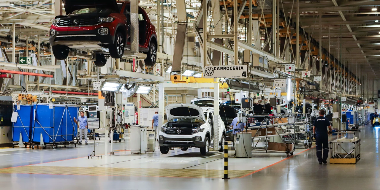 Indústria do Paraná mantém maioria otimista e planeja investir em 2026