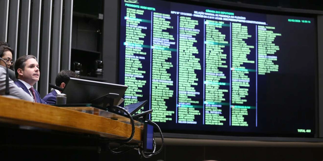 Programa Gás do Povo é aprovado; veja como cada deputado do Paraná votou