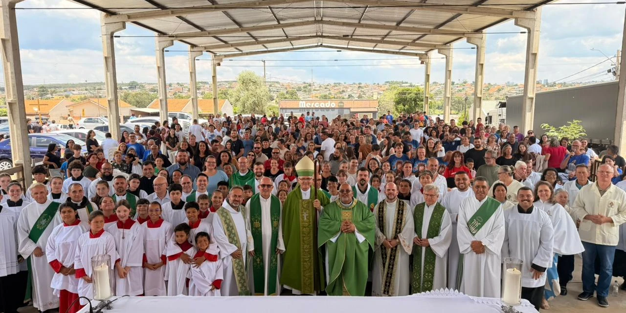 Posse de novos padres marca fim de semana na Diocese de Ponta Grossa