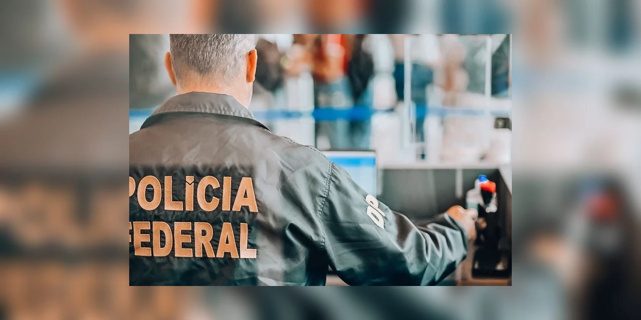 Deportada dos EUA, foragida do 8 de Janeiro é presa no aeroporto